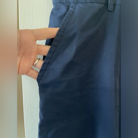 IZod shorts โข Mens size 40 - Picture 4 of 6